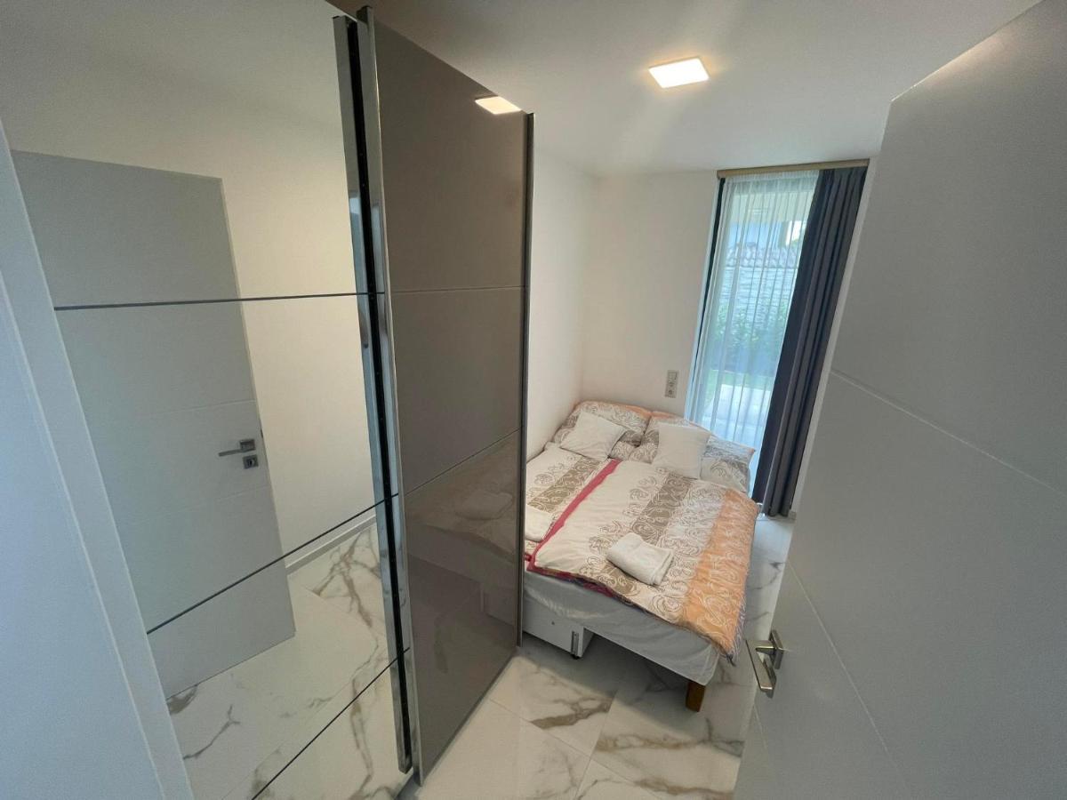 Luxury Apartments In Balatonalmadi, Almadi Lux Apartman III - Pure Gold Exterior foto