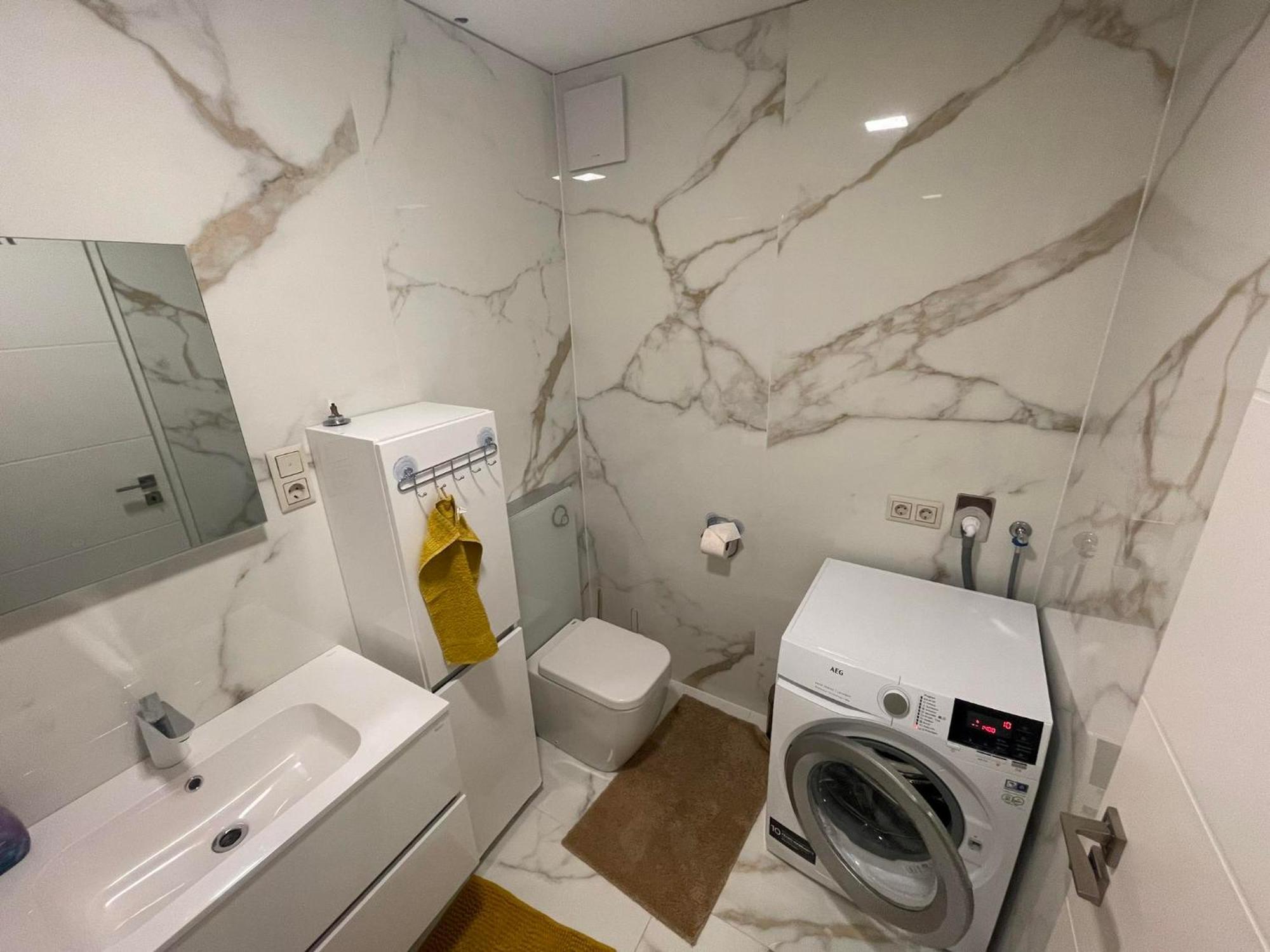 Luxury Apartments In Balatonalmadi, Almadi Lux Apartman III - Pure Gold Exterior foto